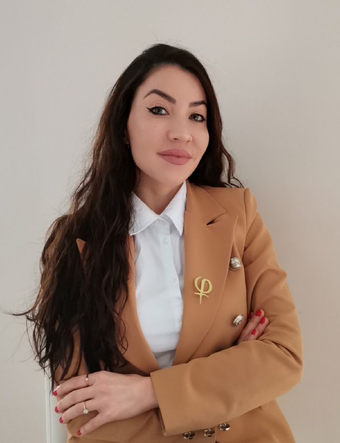 Ivana N. Image